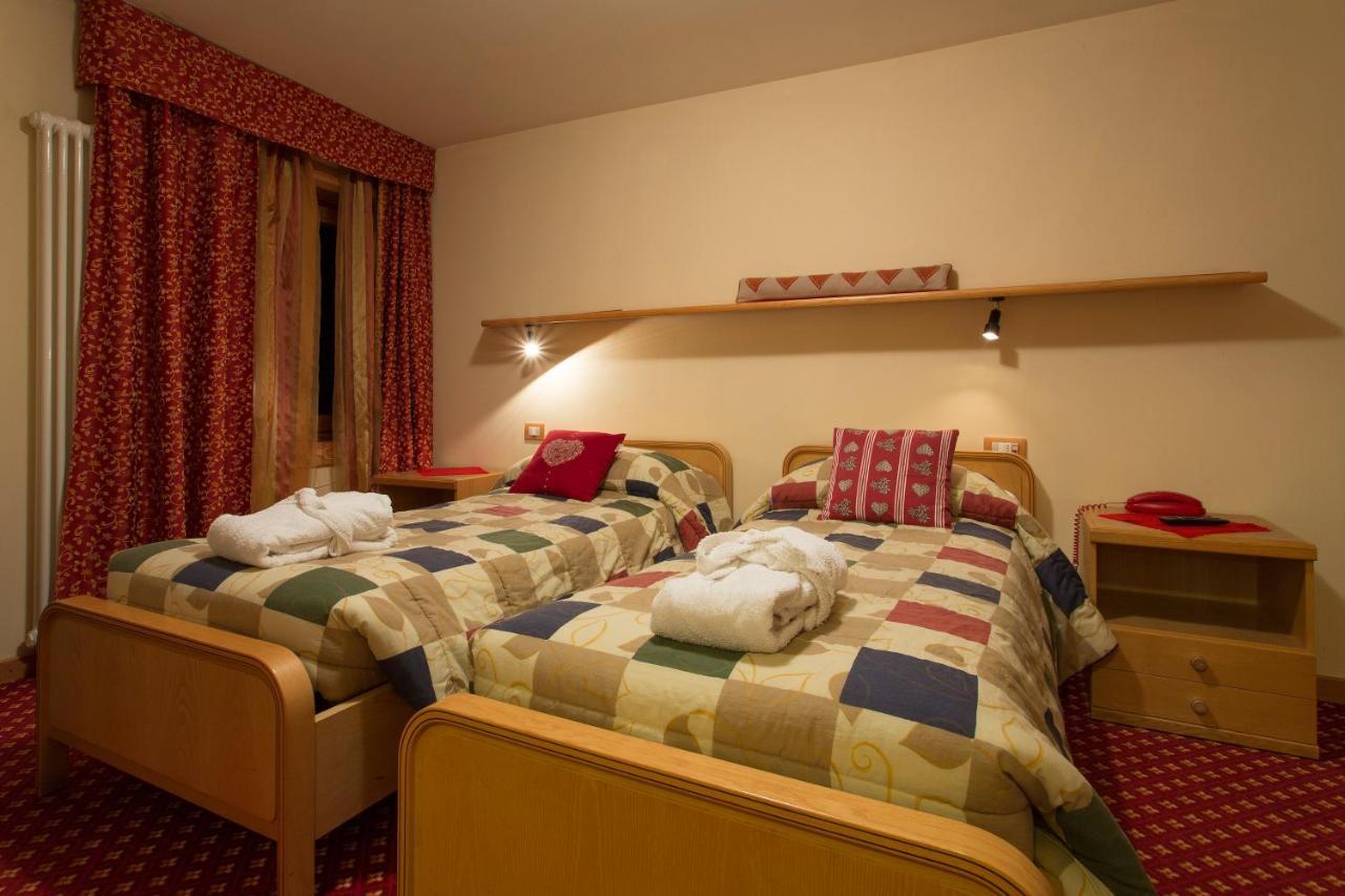 Hotel Lac Bleu Breuil-Cervinia Extérieur photo